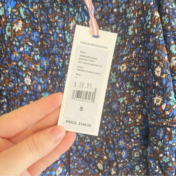 Vineyard Vines Smocked Blue Puff Sleeve Blouse‎ - Picture 4 of 7